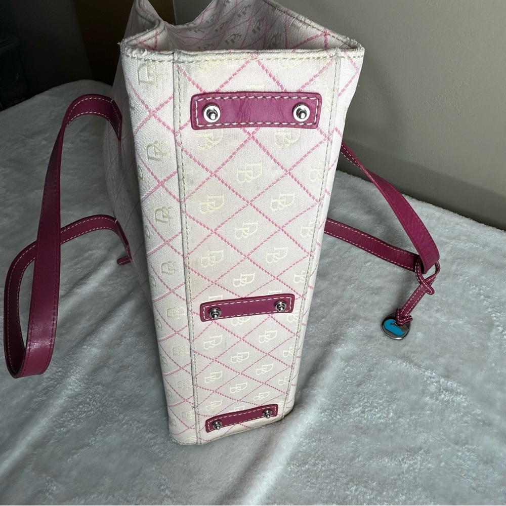 Dooney & Bourke Cream and Pink DB Monogram Tote Pink Leather Trim - Picture 12 of 16